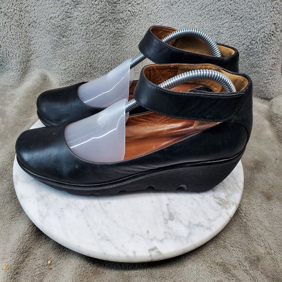 Clarks Shoes Womens Size 8.5 Artisan Clarene Tide Black Leather Mary Jane Wedge - Picture 1 of 9